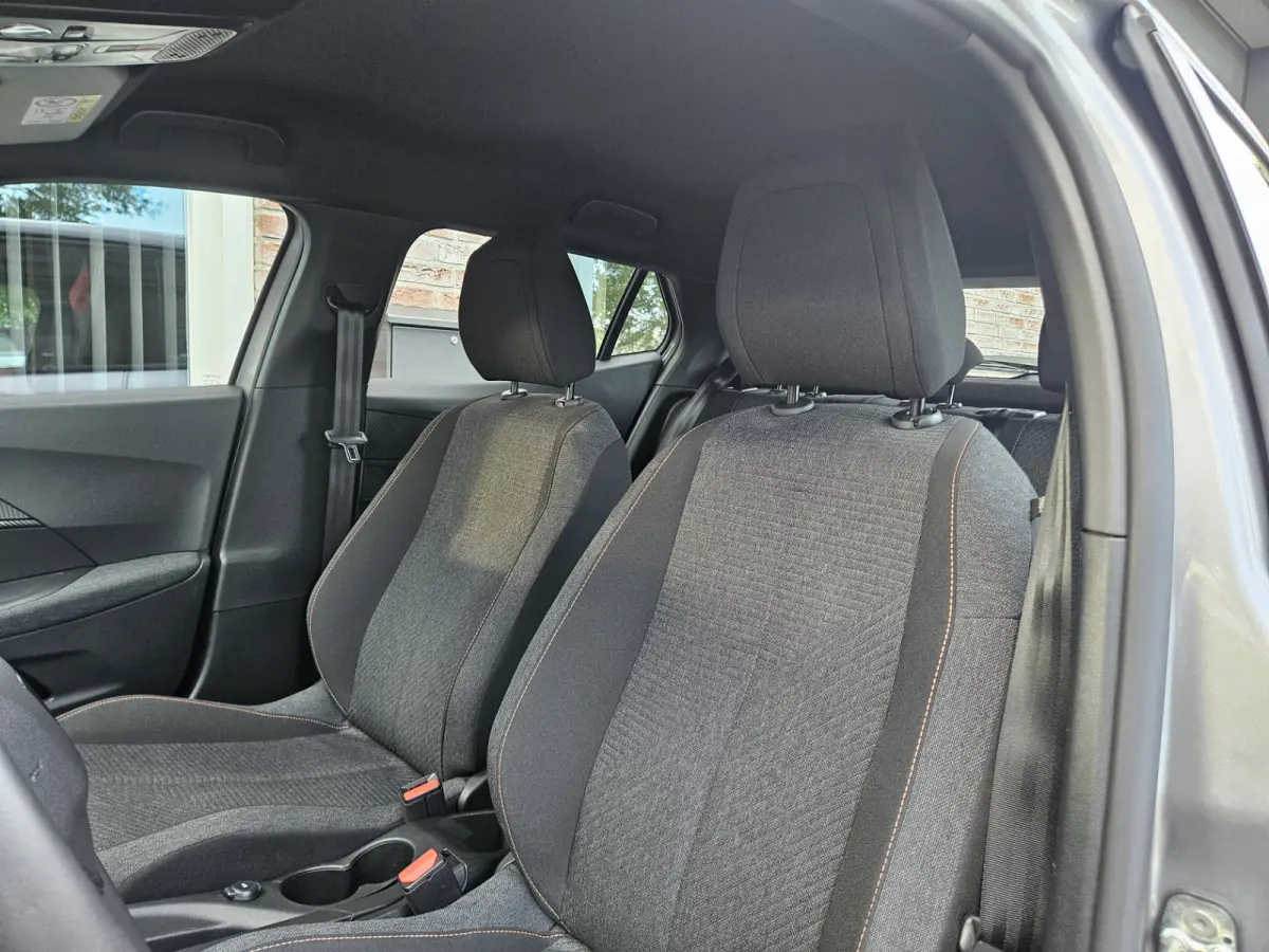 1.2 Hybrid 136 Style Carplay! LED! Automaat! Cruise Control! Mooie/Nette Auto!