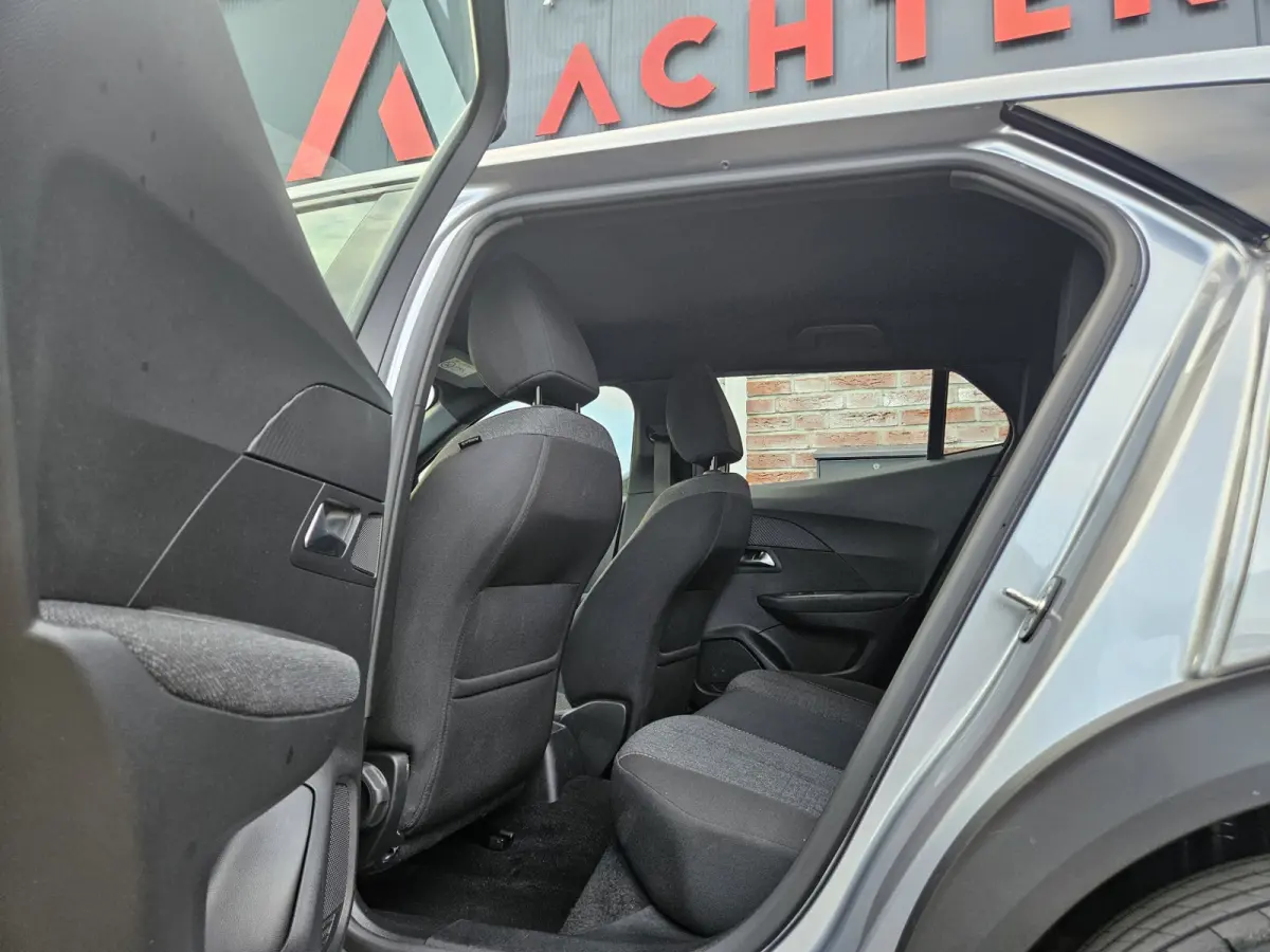 1.2 Hybrid 136 Style Carplay! LED! Automaat! Cruise Control! Mooie/Nette Auto!