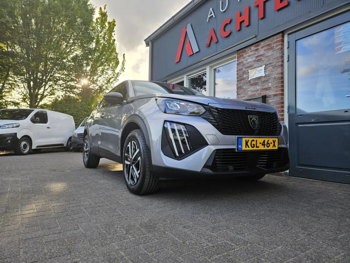 1.2 Hybrid 136 Style Carplay! LED! Automaat! Cruise Control! Mooie/Nette Auto!