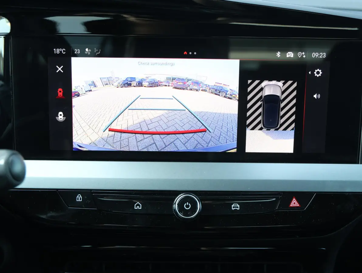 1.2 Turbo Hybrid GS 1ste Eigenaar | Stuurverwarming | FULL LED | Camera | Privacy Glass | AppleCarPlay/AndroidAuto | Navigatie | Keyless | Isofix |