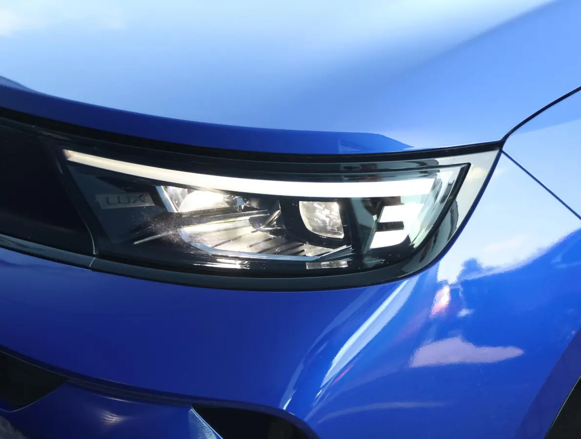 1.2 Turbo Hybrid GS 1ste Eigenaar | Stuurverwarming | FULL LED | Camera | Privacy Glass | AppleCarPlay/AndroidAuto | Navigatie | Keyless | Isofix |