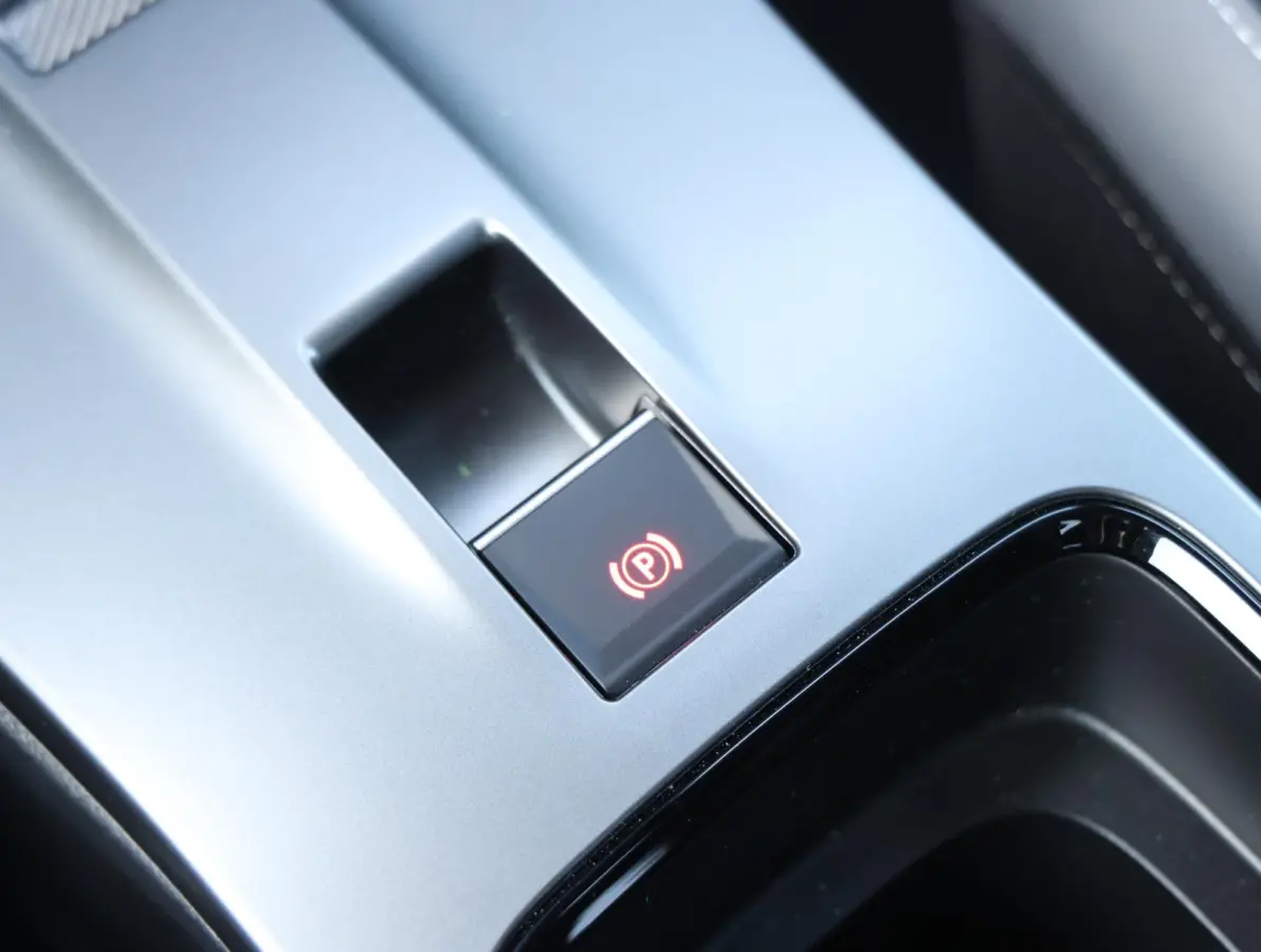 1.2 Turbo Hybrid GS 1ste Eigenaar | Stuurverwarming | FULL LED | Camera | Privacy Glass | AppleCarPlay/AndroidAuto | Navigatie | Keyless | Isofix |