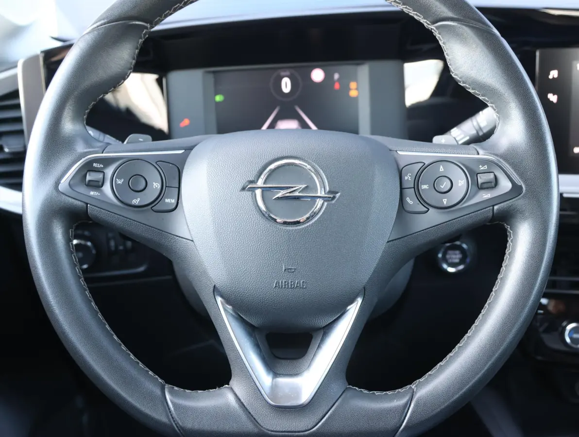 1.2 130pk Elegance Automaat | Camera | Navigatie | Apple Carplay & Android Auto | 17" LMV