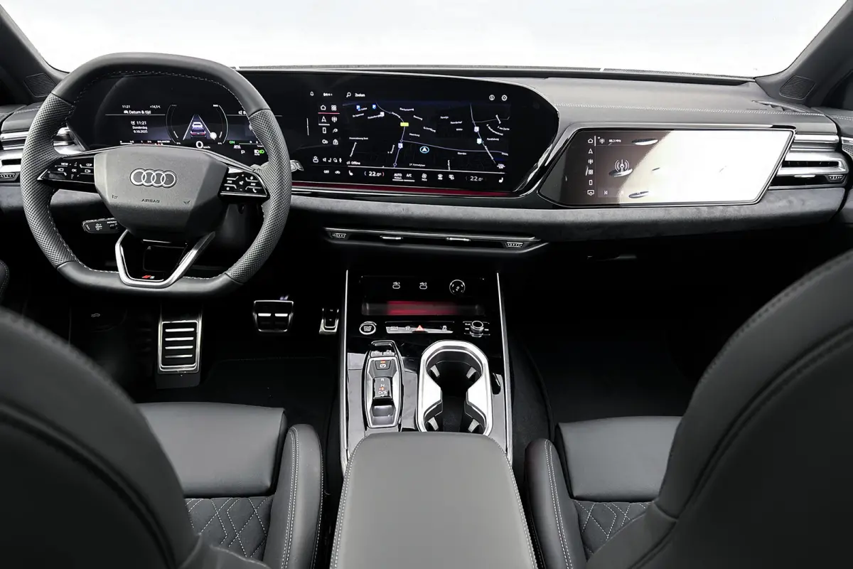 e-Hybrid Quattro S-line | Panoramadak | Trekhaak | B&O | Matrix led | 360 camera | 5 jaar garantie | Trekhaak | Digitaal display
