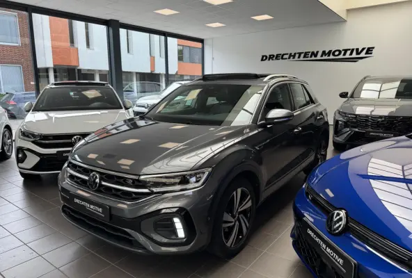 1.5 TSI R-line / pano / camera / Keyless /