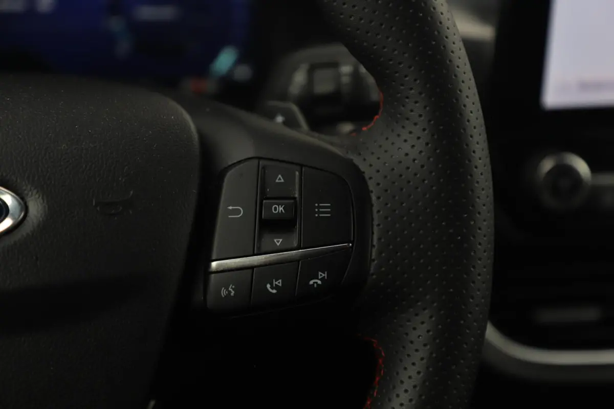 1.0 EcoBoost ST-Line Automaat Navigatie Stoelverwarming Rijstrooksensor Clima Cruise PDC Carplay Android Auto Bluetooth