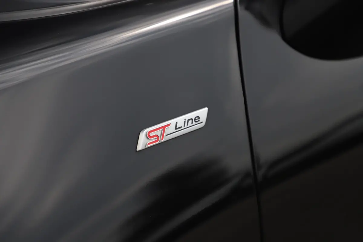 1.0 EcoBoost ST-Line Automaat Navigatie Stoelverwarming Rijstrooksensor Clima Cruise PDC Carplay Android Auto Bluetooth