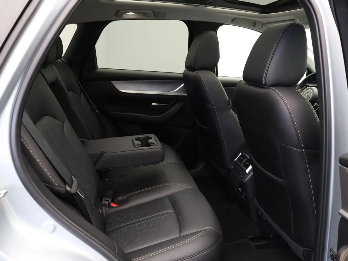 3.3 e-SkyActiv Homura | Trekhaak | Panoramadak | Trekgewicht 2500kg | Stoelverwarming | Stoelventilatie | Bose Audio |
