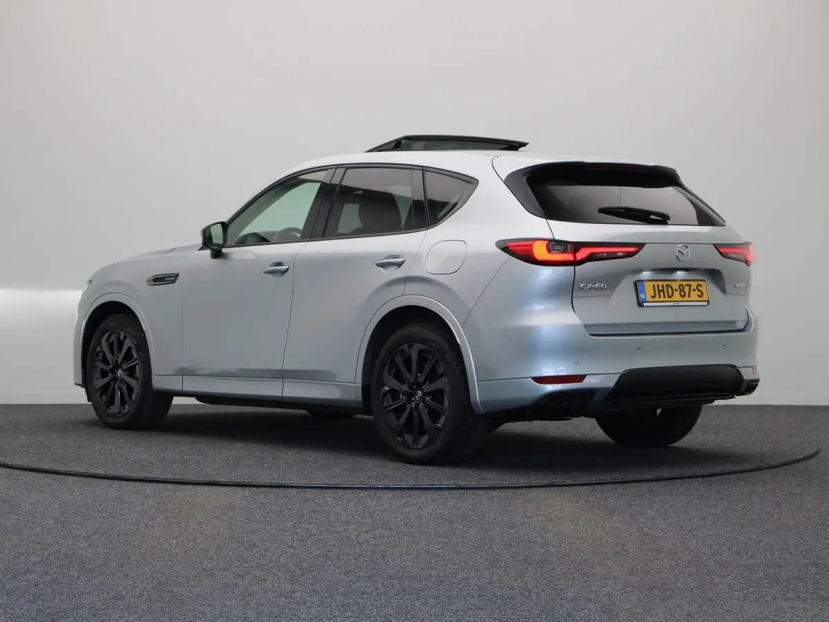 3.3 e-SkyActiv Homura | Trekhaak | Panoramadak | Trekgewicht 2500kg | Stoelverwarming | Stoelventilatie | Bose Audio |