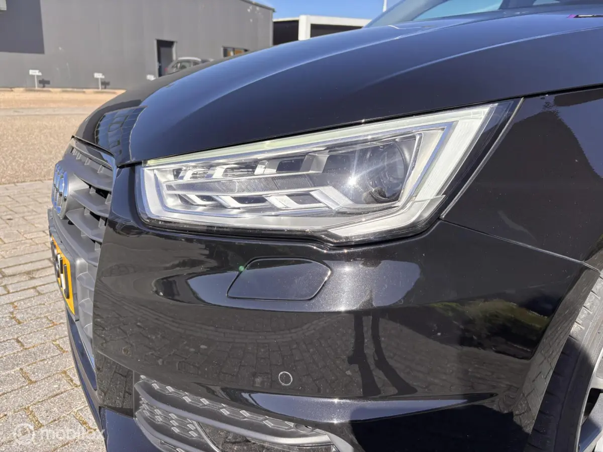 1.0 TFSI DSG Advance S-Line Leer