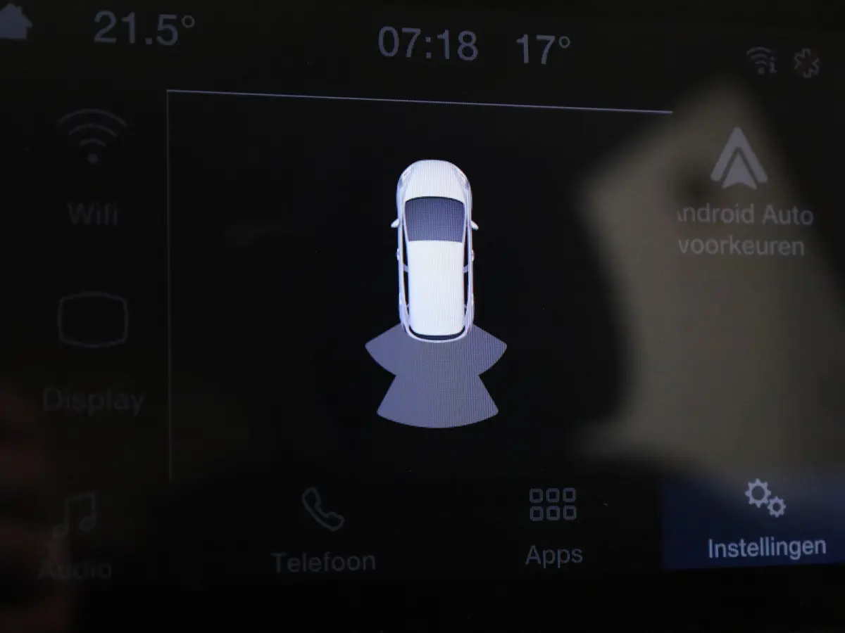 1.0 EcoBoost Hybrid Titanium | CLIMATE CONTROL | PARKEERSENSOREN | APPLE CARPLAY | CRUISE CONTROL | LMV |