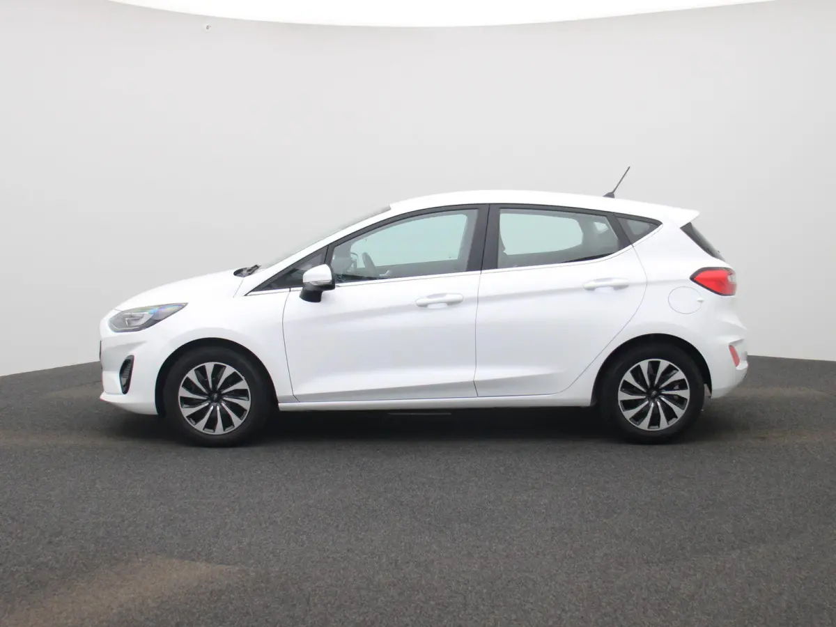 1.0 EcoBoost Hybrid Titanium | CLIMATE CONTROL | PARKEERSENSOREN | APPLE CARPLAY | CRUISE CONTROL | LMV |