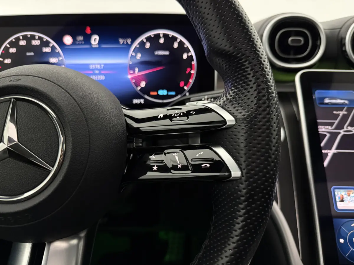200 Launch Edition AMG Line | Pano | Sfeer | Virtual | Burmester | Camera | Carplay | Cruise | NAP