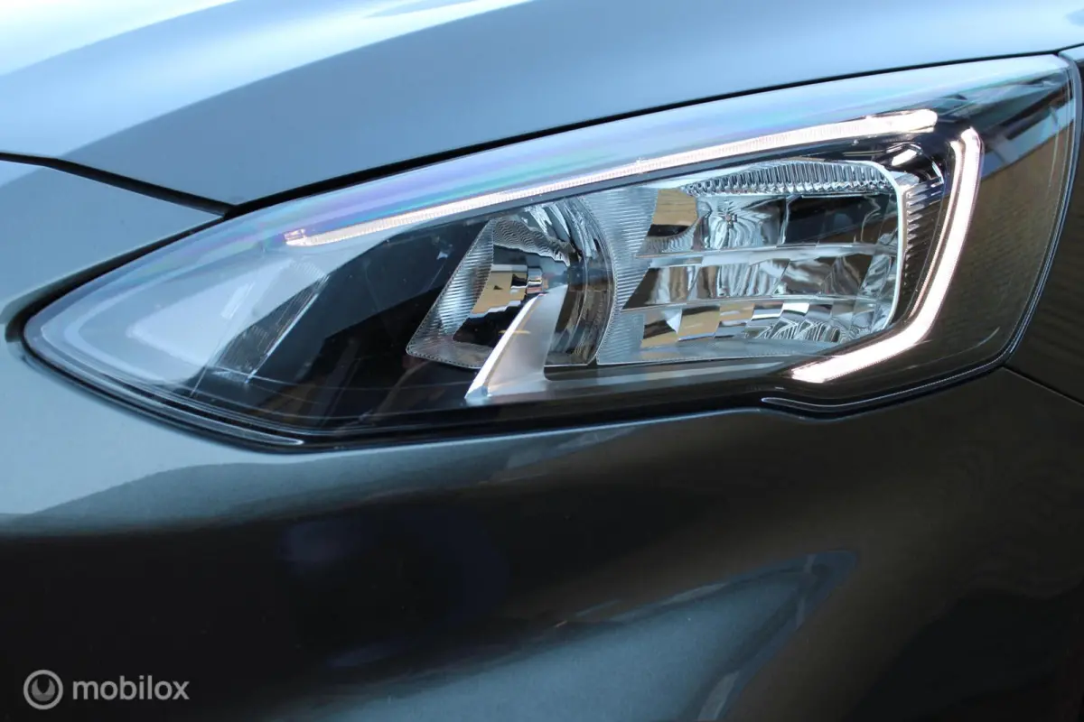 1.0 EcoBoost 125 PK Hybrid ST Line X Business, Trekhaak, Donker glas, Cruise, Clima, Pdc voor + achter + Camera, Navi, App connect, Keyless Go-Entry
