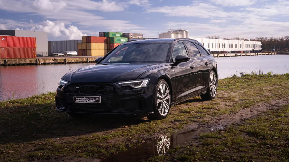 50 TFSI e 299 pk Quattro S Line Panodak, Trekhaak SOH 94% Matrix LED Koplampen, Shadow Look Plus, Adapt. Cruise Control