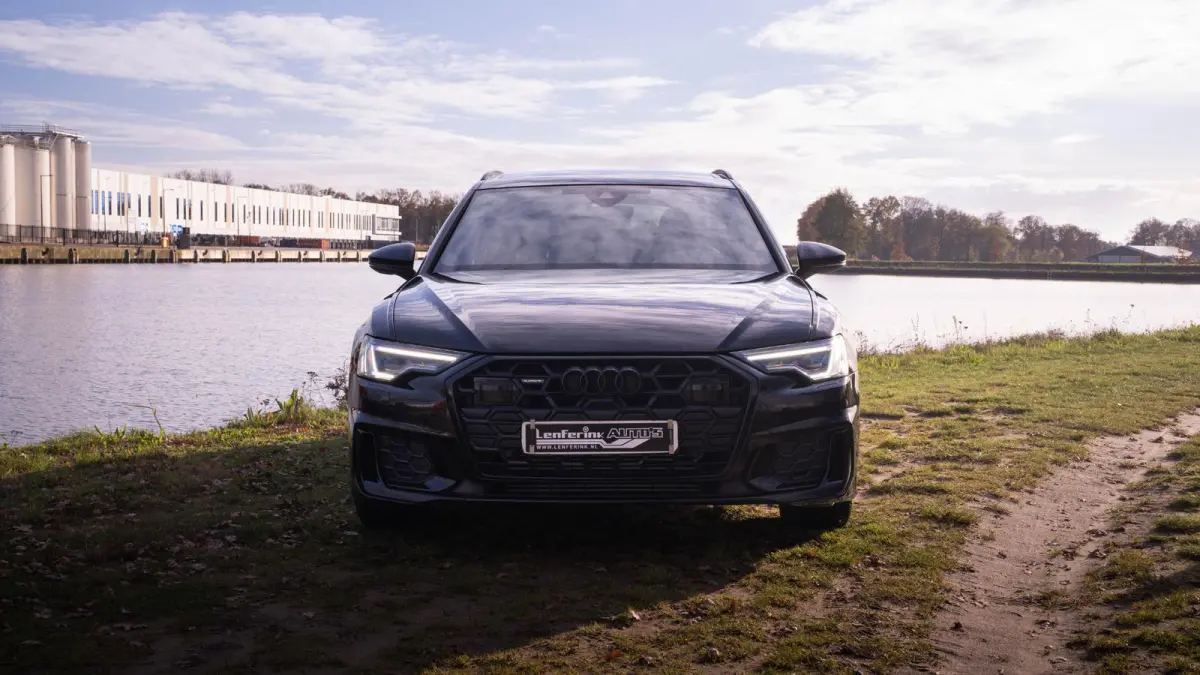 50 TFSI e 299 pk Quattro S Line Panodak, Trekhaak SOH 94% Matrix LED Koplampen, Shadow Look Plus, Adapt. Cruise Control