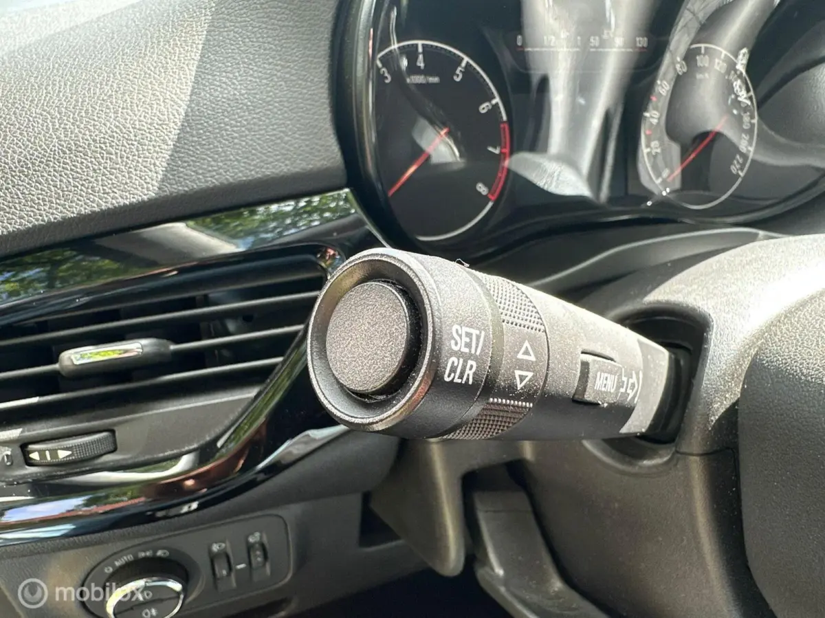 1.4 Online Edition AUTOMAAT-AIRCO-CRUISE