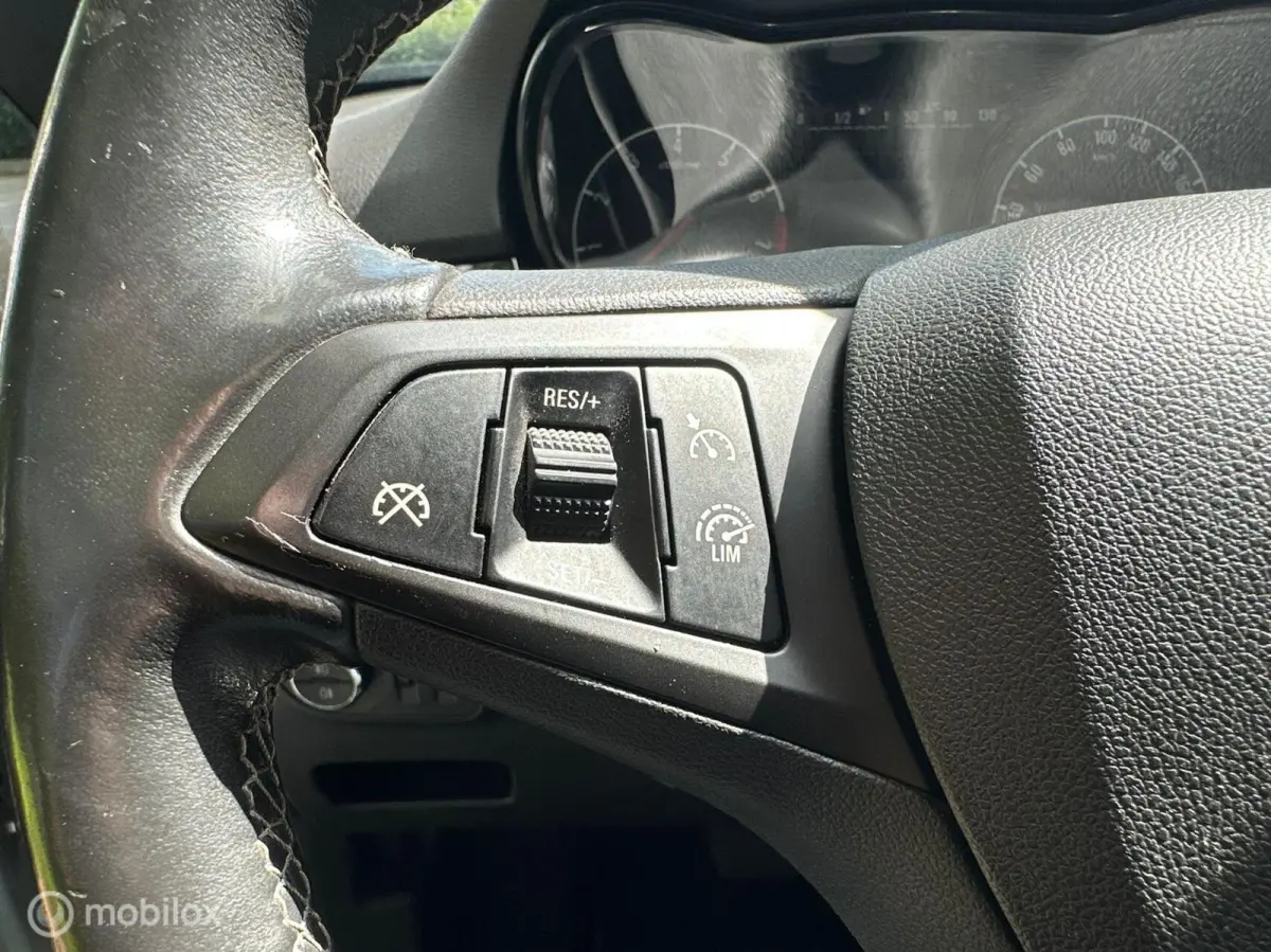 1.4 Online Edition AUTOMAAT-AIRCO-CRUISE
