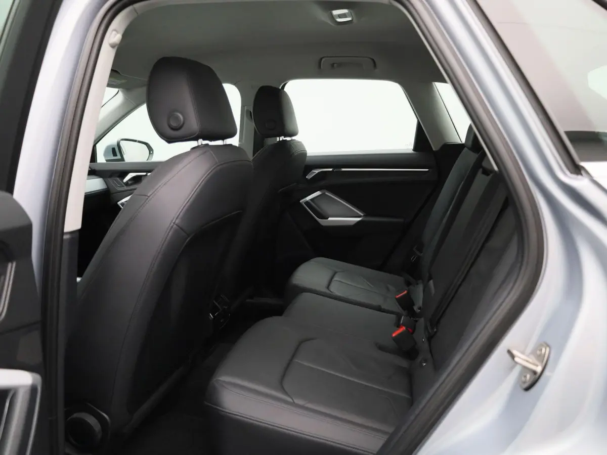 45 TFSI-e S tronic Bus. Ed. Attraction | ACHTERUITRIJCAMERA | ELEKTRISCHE KOFFERKLEP | STOELVERWARMING | LEDER | CLIMATE CONTROL | CRUISE CONTROL |
