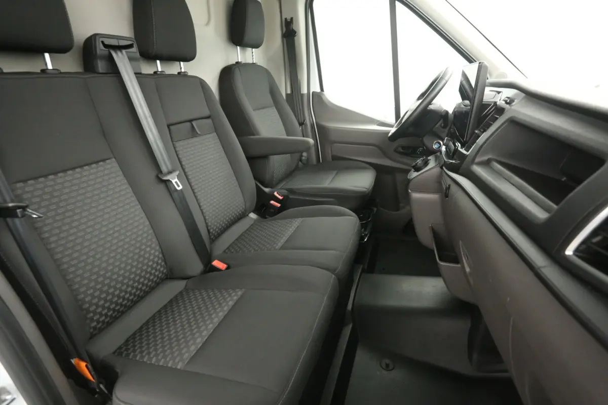 L2H2 Trend 68 kWh | Snelladen | SOH 98% | Airco | Camera | 3 Zits | Cruise | Carplay | Navi