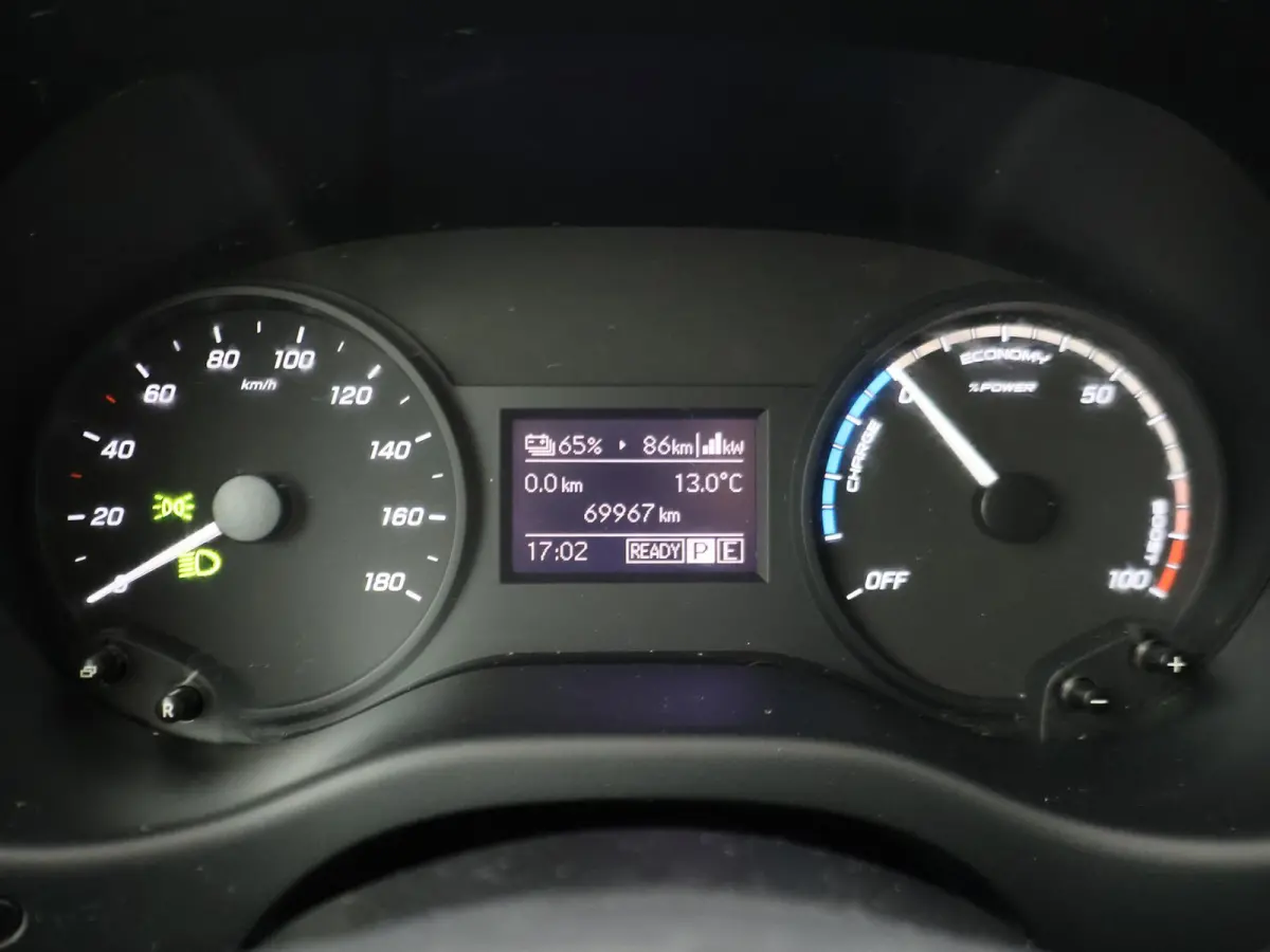 eVito LANG 41 kWh + STOELVERW. | APPLE CARPLAY | IMPERIAAL | DAB | 3-ZITS