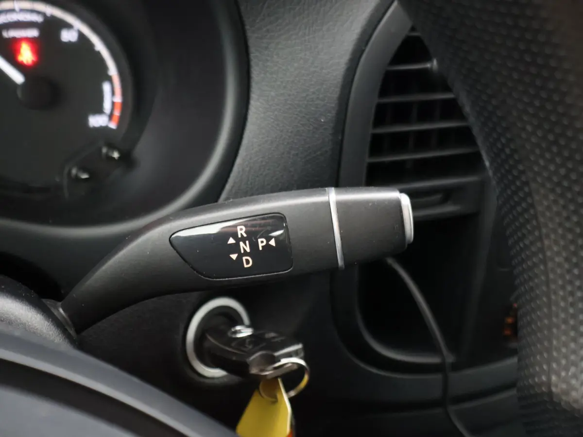 eVito LANG 41 kWh + STOELVERW. | APPLE CARPLAY | IMPERIAAL | DAB | 3-ZITS