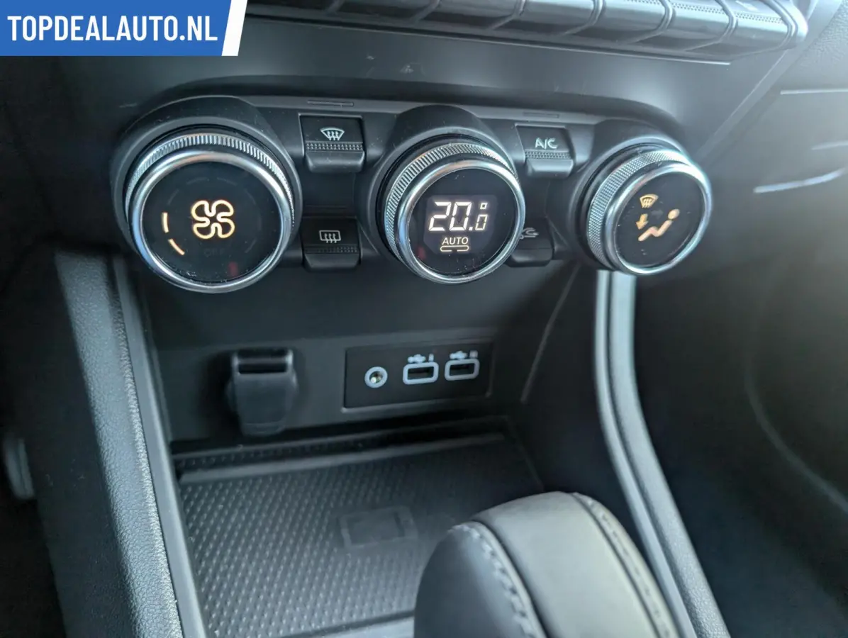 1.3 Tce 140 Intens Carplay/Navi/Camera/Keyles