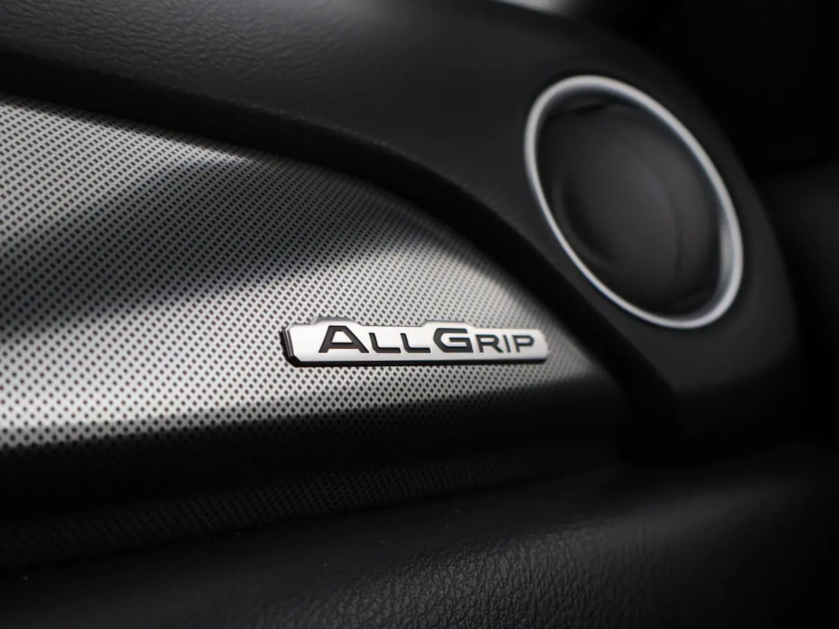 1.4 140 PK BOOSTERJET ALLGRIP STIJL + TREKHAAK | PANORAMA | CARPLAY | ADAPTIVE CRUISE | CAMERA | STOELVERW.