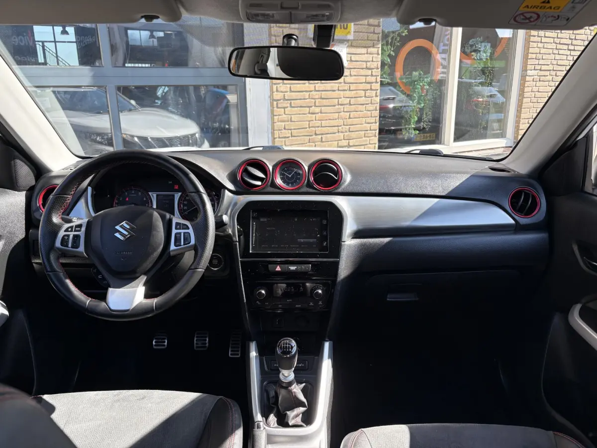 1.4 S 140pk BOOSTERJET NAVI/CARPLAY/CAMERA/TREKHAAK/LMV/NL-AUTO