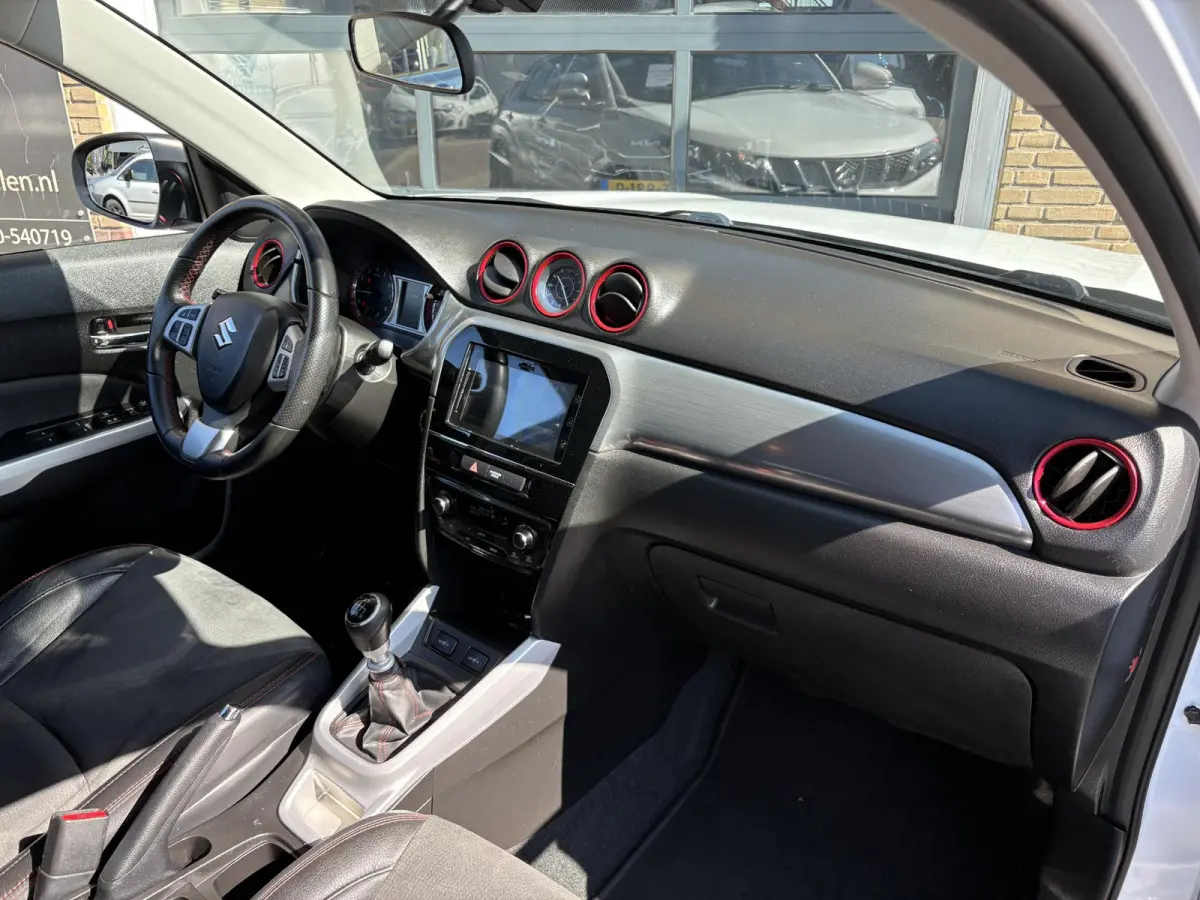 1.4 S 140pk BOOSTERJET NAVI/CARPLAY/CAMERA/TREKHAAK/LMV/NL-AUTO