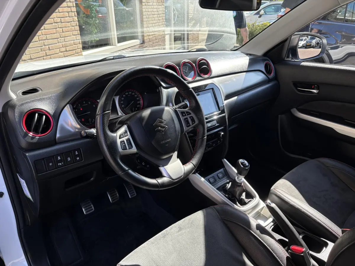 1.4 S 140pk BOOSTERJET NAVI/CARPLAY/CAMERA/TREKHAAK/LMV/NL-AUTO