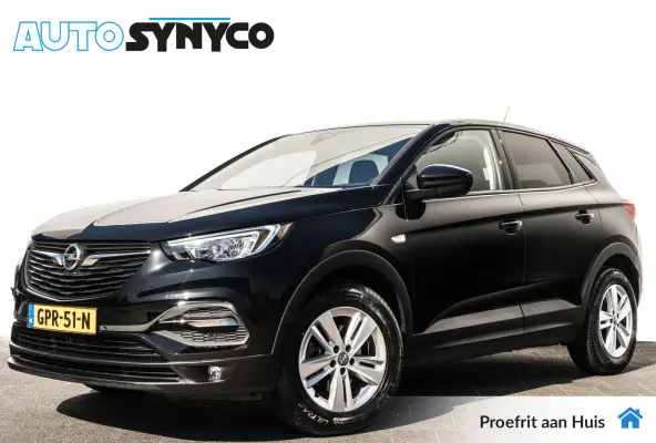 1.2 Turbo Edition Aut. | 24.915 Km | LED | Camera | PDC | Carplay