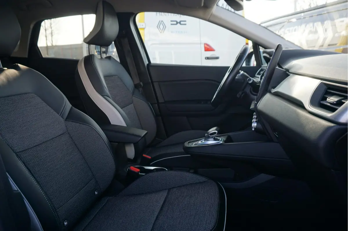 1.6 E-Tech Plug-in Hybrid 160 Intens