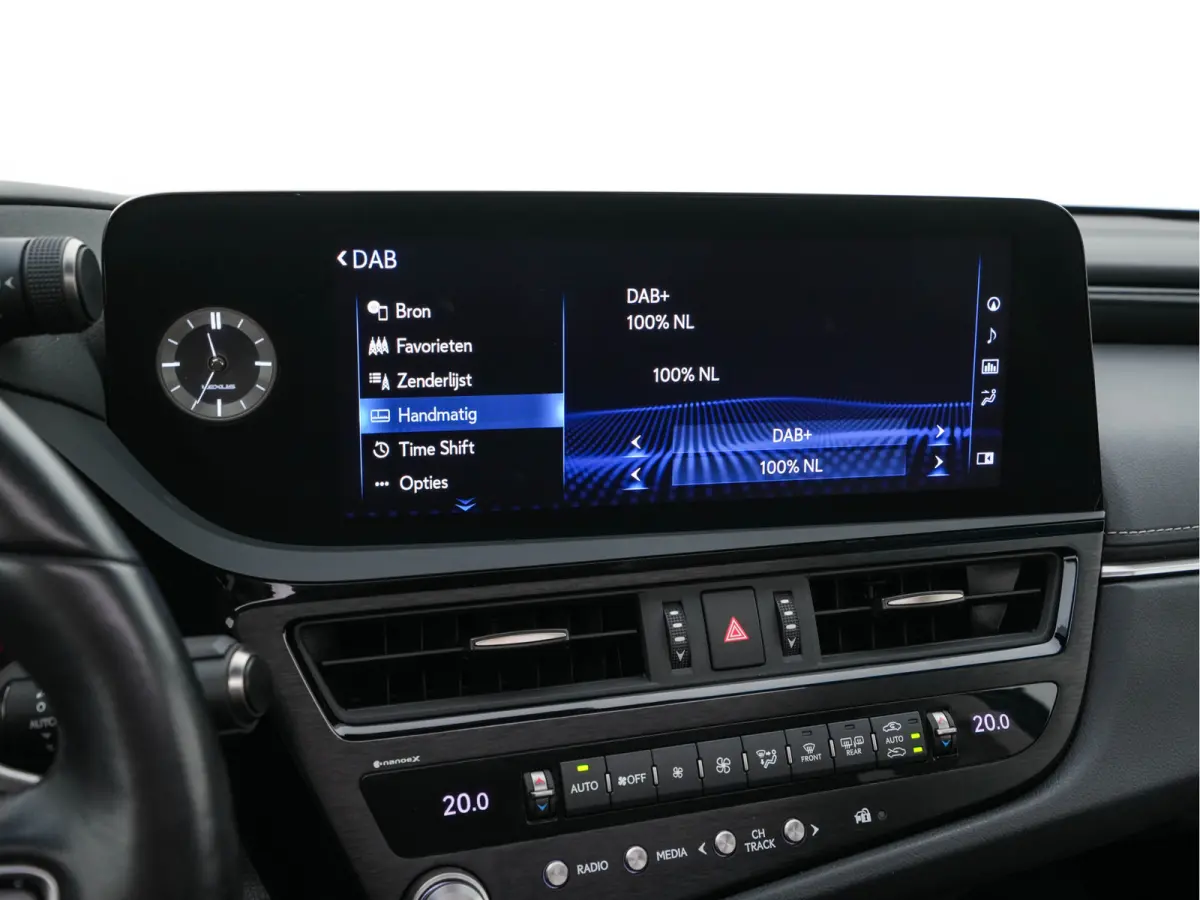 Business Line (INCL-BTW) Aut. *PANO | LEATHER | FULL-LED | ADAPTIVE-CRUISE | BLINDSPOT | KEYLESS | CAMERA | HEATED-COMFORTSEATS | NAVI-FULLMAP | PRIVACY-GLASS | SHIFTPADDLES | ECC | PDC | 19