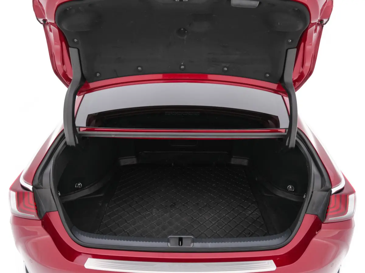 Business Line (INCL-BTW) Aut. *PANO | LEATHER | FULL-LED | ADAPTIVE-CRUISE | BLINDSPOT | KEYLESS | CAMERA | HEATED-COMFORTSEATS | NAVI-FULLMAP | PRIVACY-GLASS | SHIFTPADDLES | ECC | PDC | 19