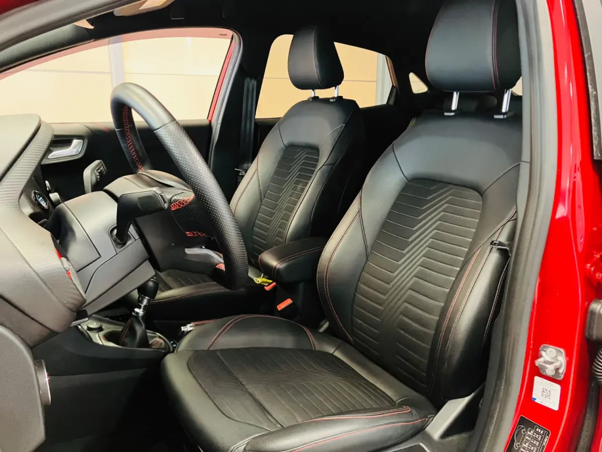 1.0 EcoBoost ST-Line X | CAMERA | LED | NAVI | CAR PLAY |