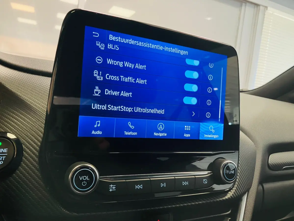 1.0 EcoBoost ST-Line X | CAMERA | LED | NAVI | CAR PLAY |