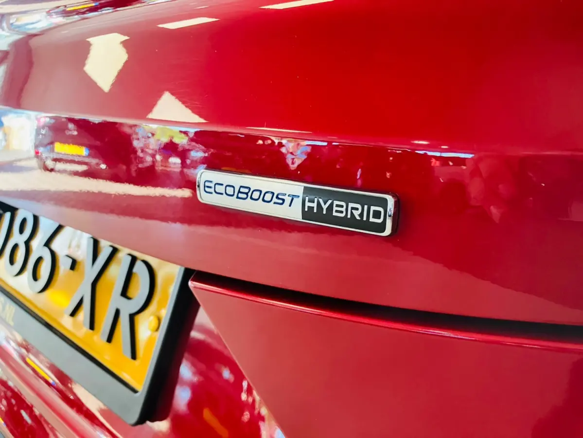 1.0 EcoBoost ST-Line X | CAMERA | LED | NAVI | CAR PLAY |