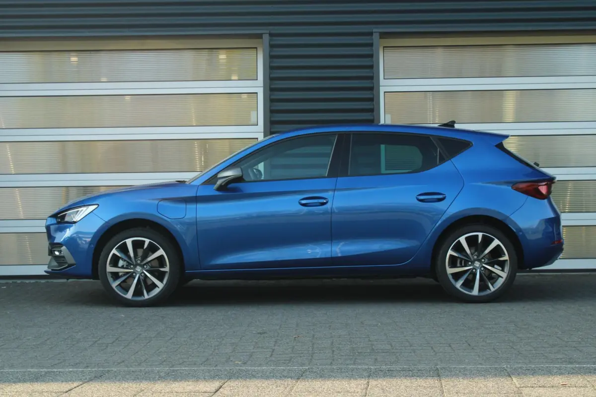 1.5 TSI e-Hybrid 204pk FR Business | Technology Pack | 18" Velgen