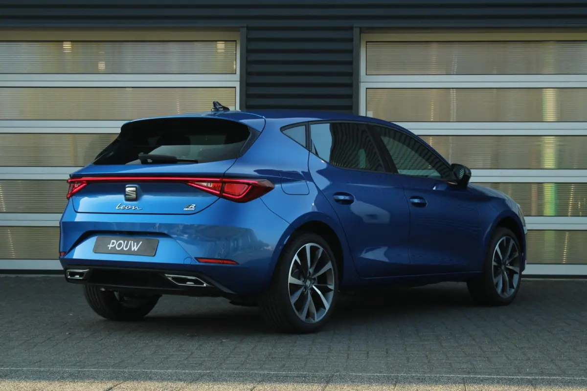 1.5 TSI e-Hybrid 204pk FR Business | Technology Pack | 18" Velgen
