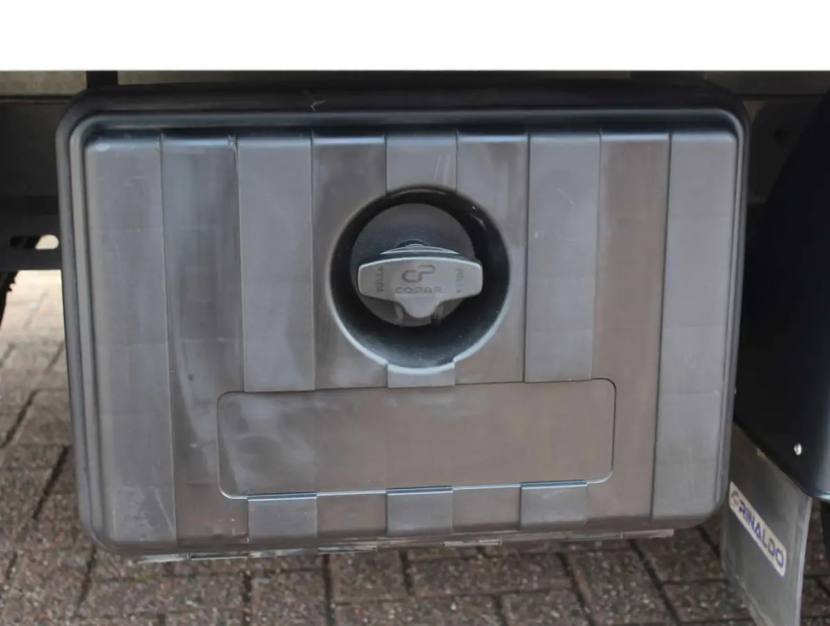 L3 65 kWh Elektrische Bakwagen Laadklep