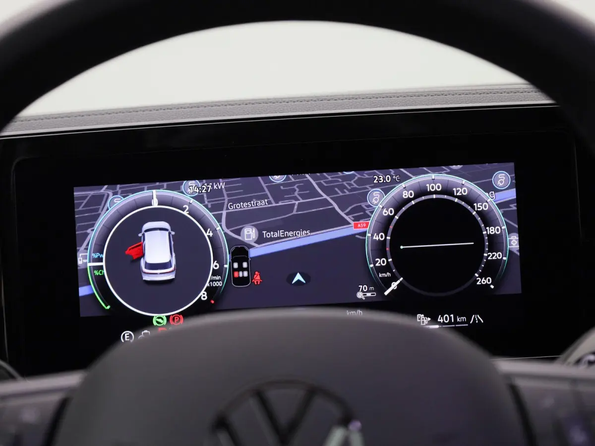 1.5 eHybrid R-Line Edition 272 PK| Origineel Nederlands | 1e Eigenaar | Panoramadak | Trekhaak | Navgatie | Achteruitrijcamera | Dodehoekdetectie | Achterklep Elektrisch