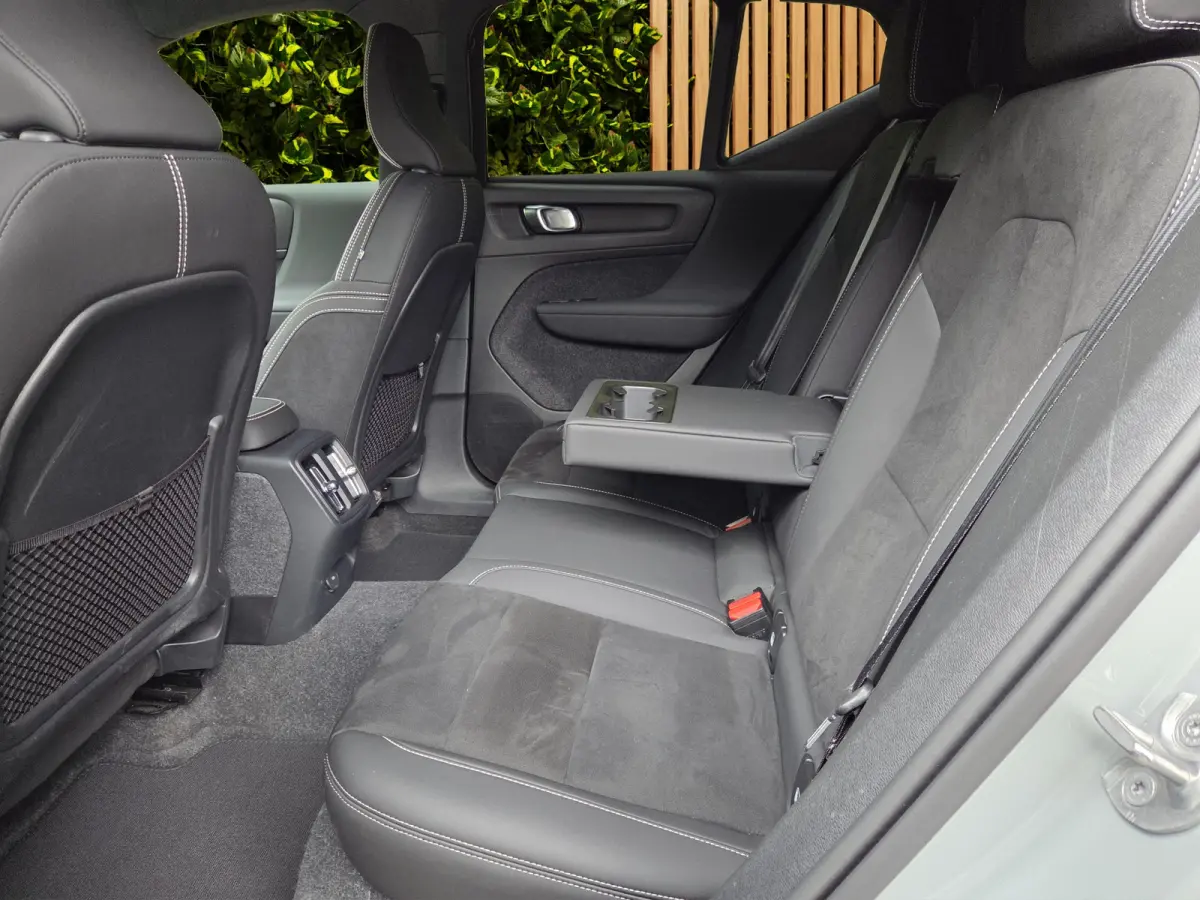 Single Motor Extended Range Plus 82 kWh | 100% SOH | Trekhaak | 360 Camera | Harman/Kardon | Stuur/stoelverwarming