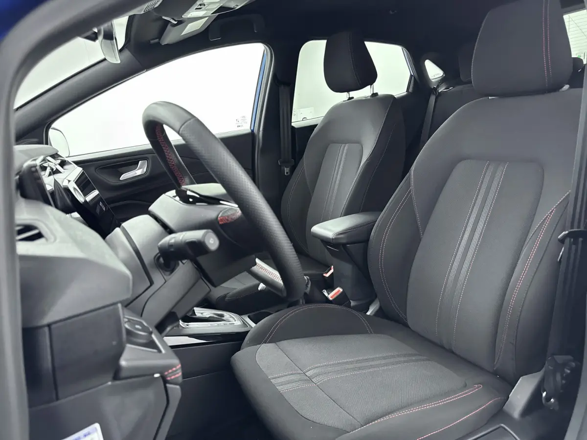 1.0 EcoBoost ST-Line Automaat | Winter Pakket | Camera | Draadloos Apple/Android Carplay |