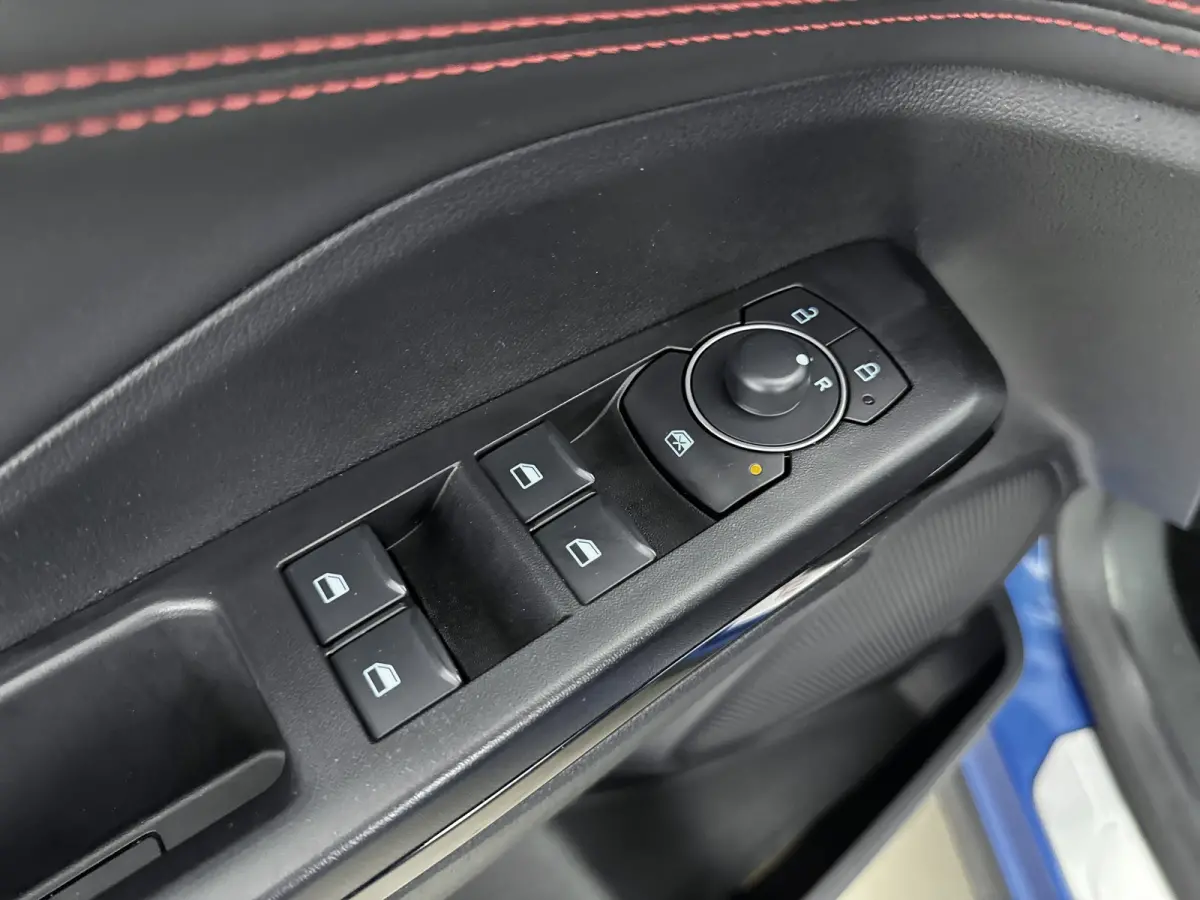 1.0 EcoBoost ST-Line Automaat | Winter Pakket | Camera | Draadloos Apple/Android Carplay |