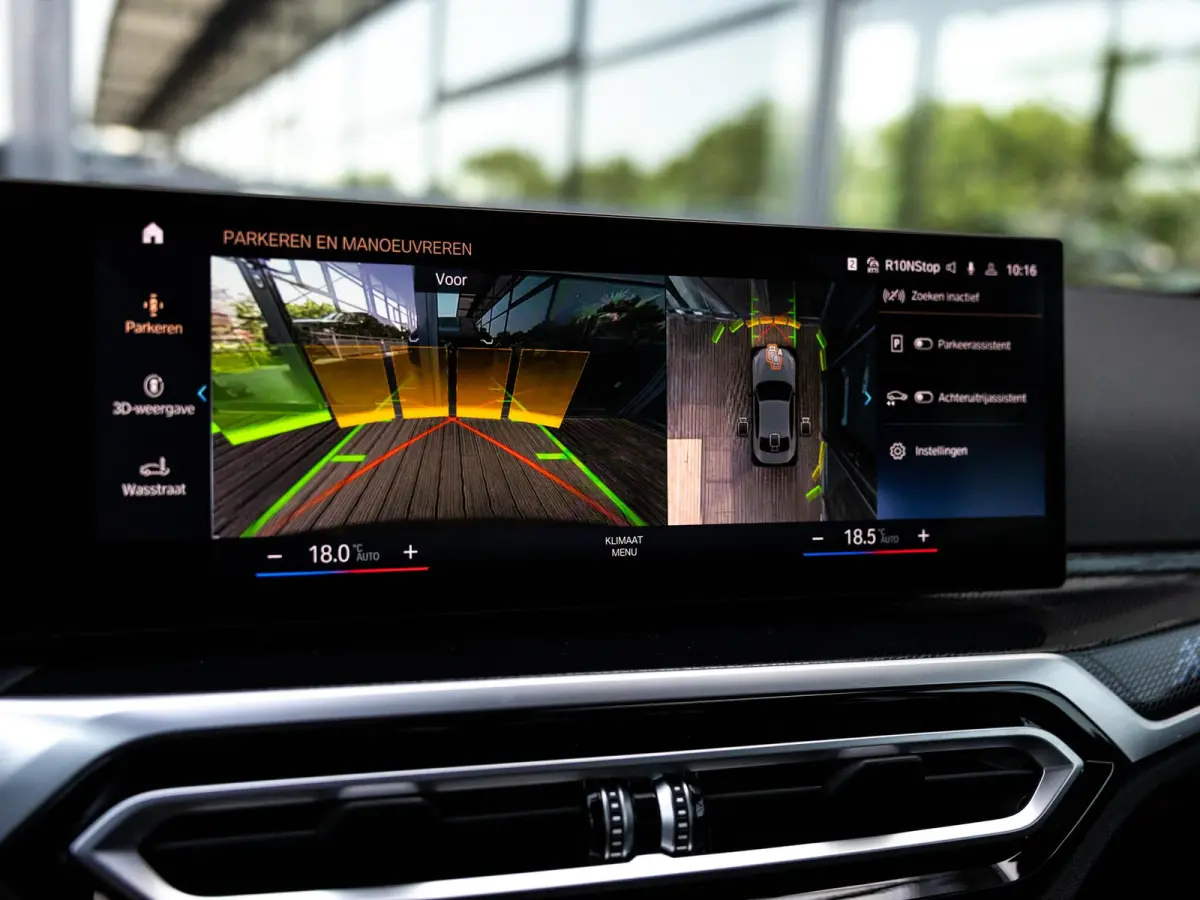 M240i xDrive | HARMAN KARDON | STOELMEMORY | ADAPTIEVE CRUISE CONTROL | INNOVATIE PAKKET | COMFORT PAKKET | BROOKLYN GRAU | 19 INCH JET BLACK |