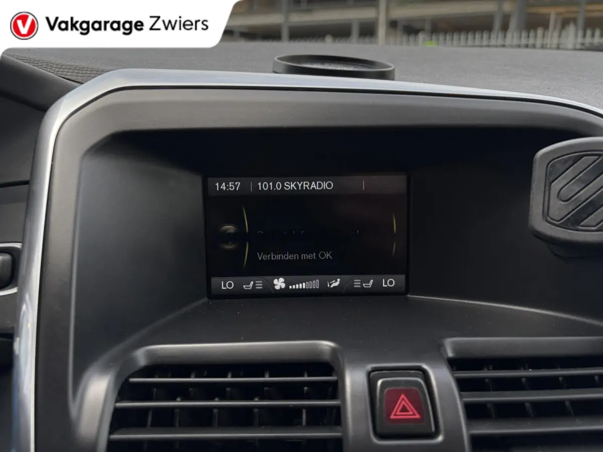 2.0 T5 Summum|Automaat|Stoelverwarming|Memory|Cruise|Leder