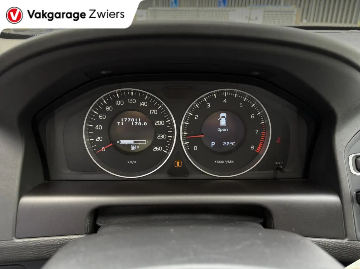 2.0 T5 Summum|Automaat|Stoelverwarming|Memory|Cruise|Leder