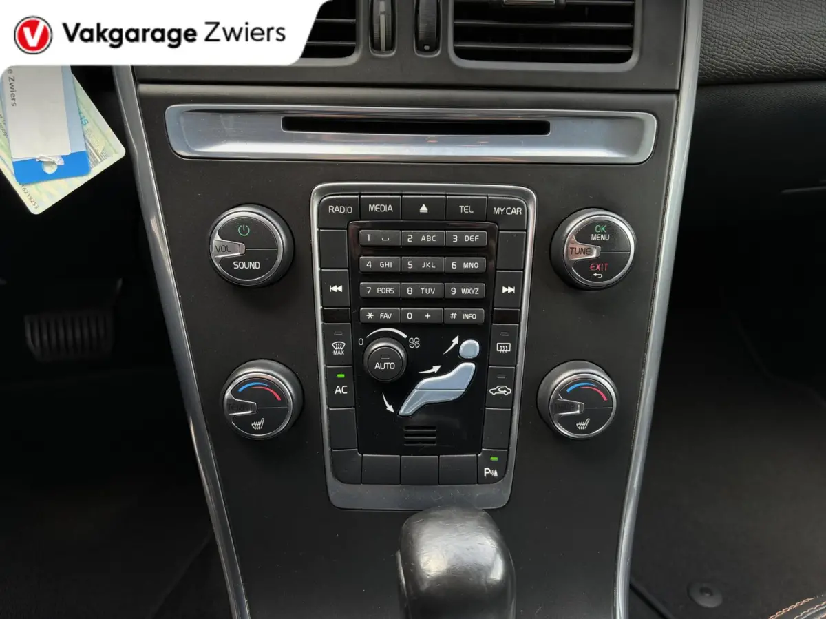 2.0 T5 Summum|Automaat|Stoelverwarming|Memory|Cruise|Leder