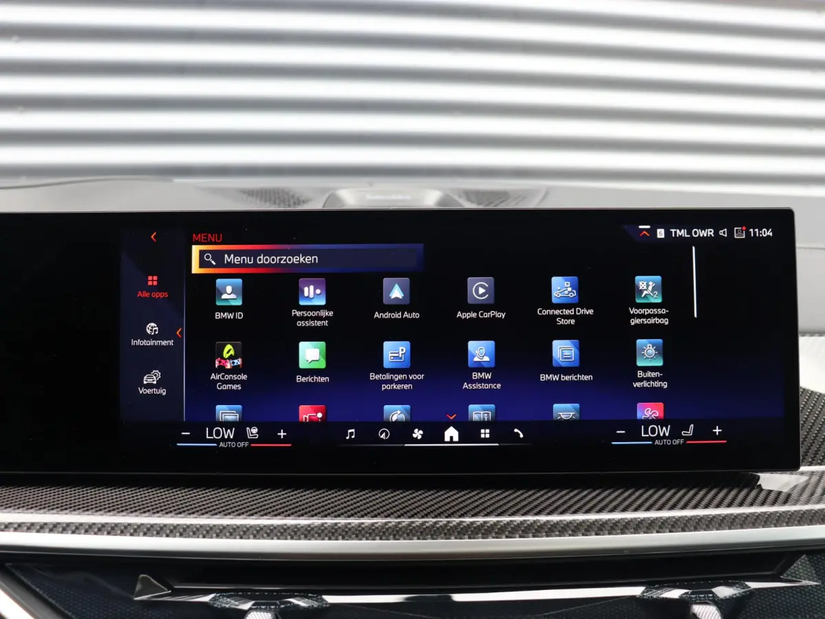 xDrive40i | M Sportpakket Pro | Bowers & Wilkins | Soft-Close | Panoramdak Sky Lounge |  Iconic Glow kristalkoplampen